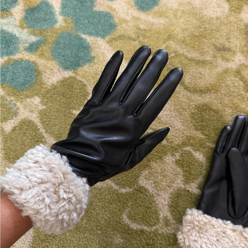 Nine West Black Faux Leather Gloves with Cream Faux Fur Cuffs